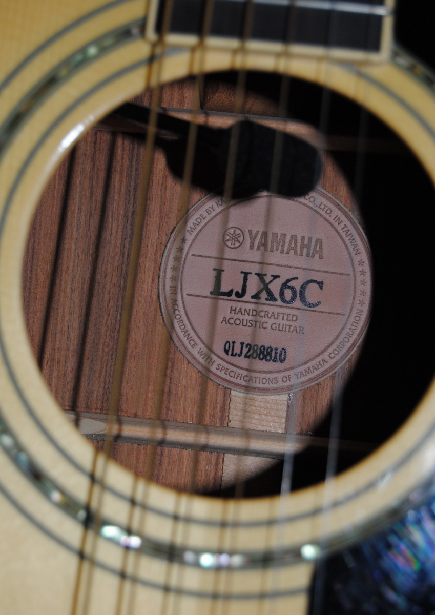 YAMAHA LJX6C d occasion