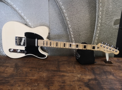 Fender Telecaster Cobalt Block Inlays