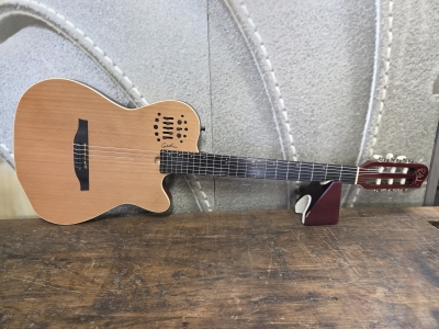 Godin ACS Nylon Slim NT Cedar