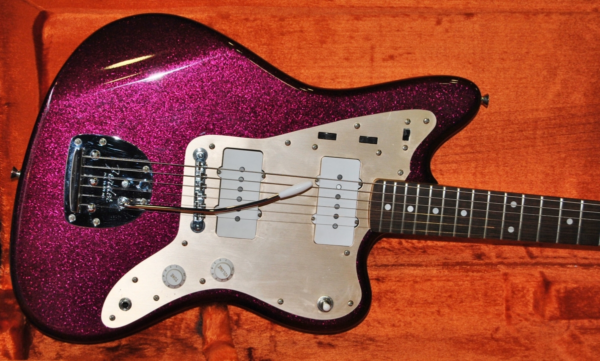 Fender jazzmaster и jaguar отличия