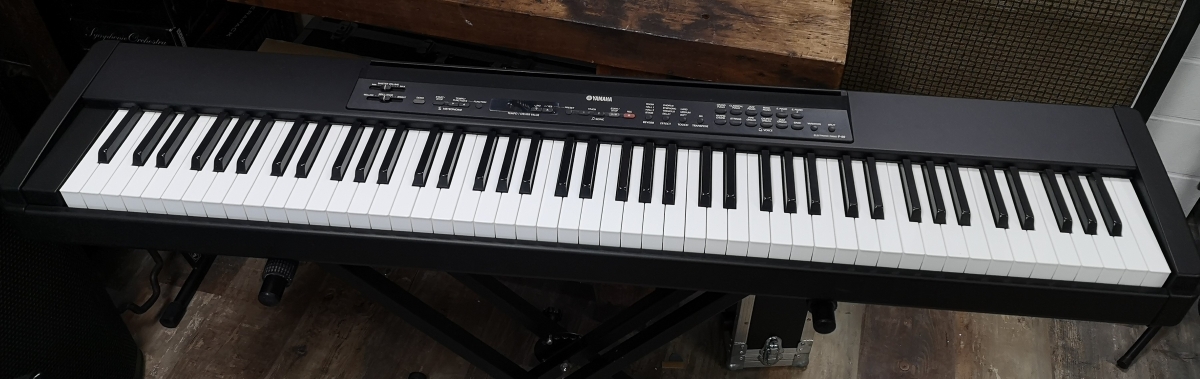 Yamaha P-80 piano numérique