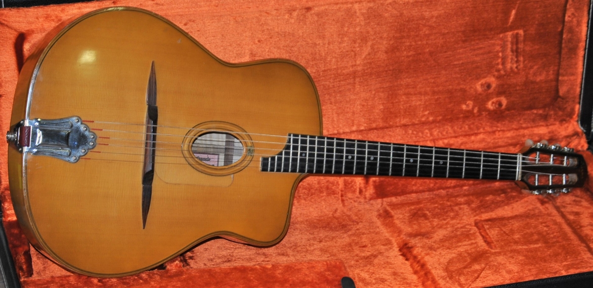 Guitare Manouche Servy luthier type Selmer